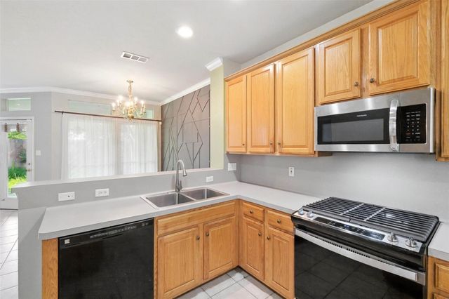 10222 Thornmont Lane, Houston, TX 77070