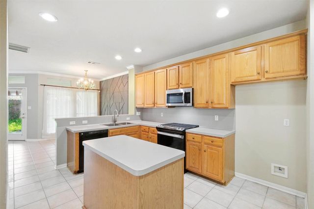 10222 Thornmont Lane, Houston, TX 77070