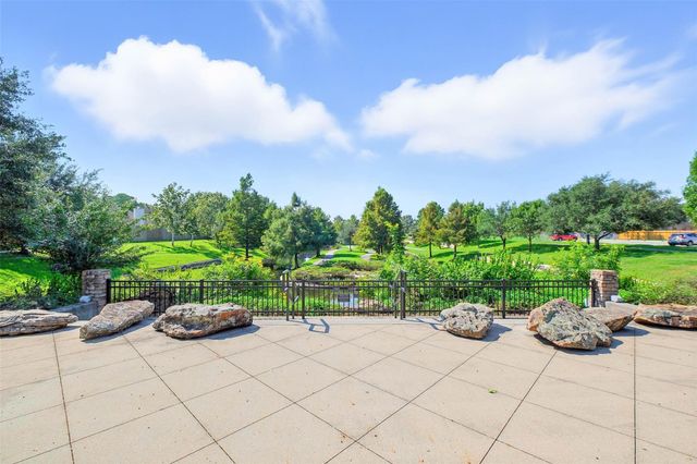 10222 Thornmont Lane, Houston, TX 77070