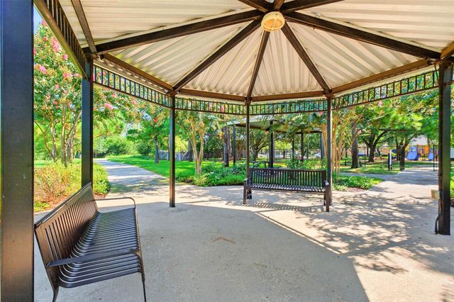 10222 Thornmont Lane, Houston, TX 77070