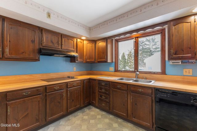 58 E Highland Drive, Guilderland, NY 12203