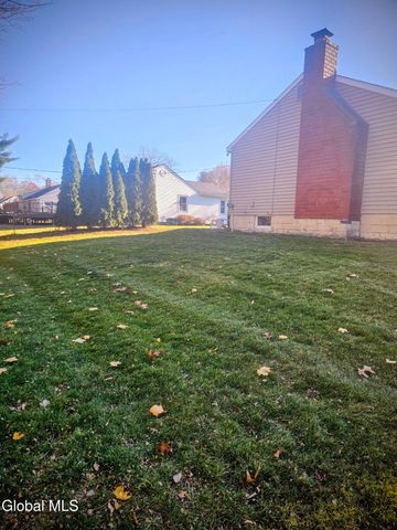 58 E Highland Drive, Guilderland, NY 12203