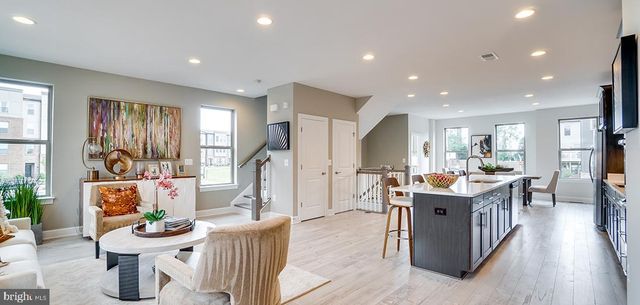 1773 DUNNINGTON PL, Dumfries, VA 22026