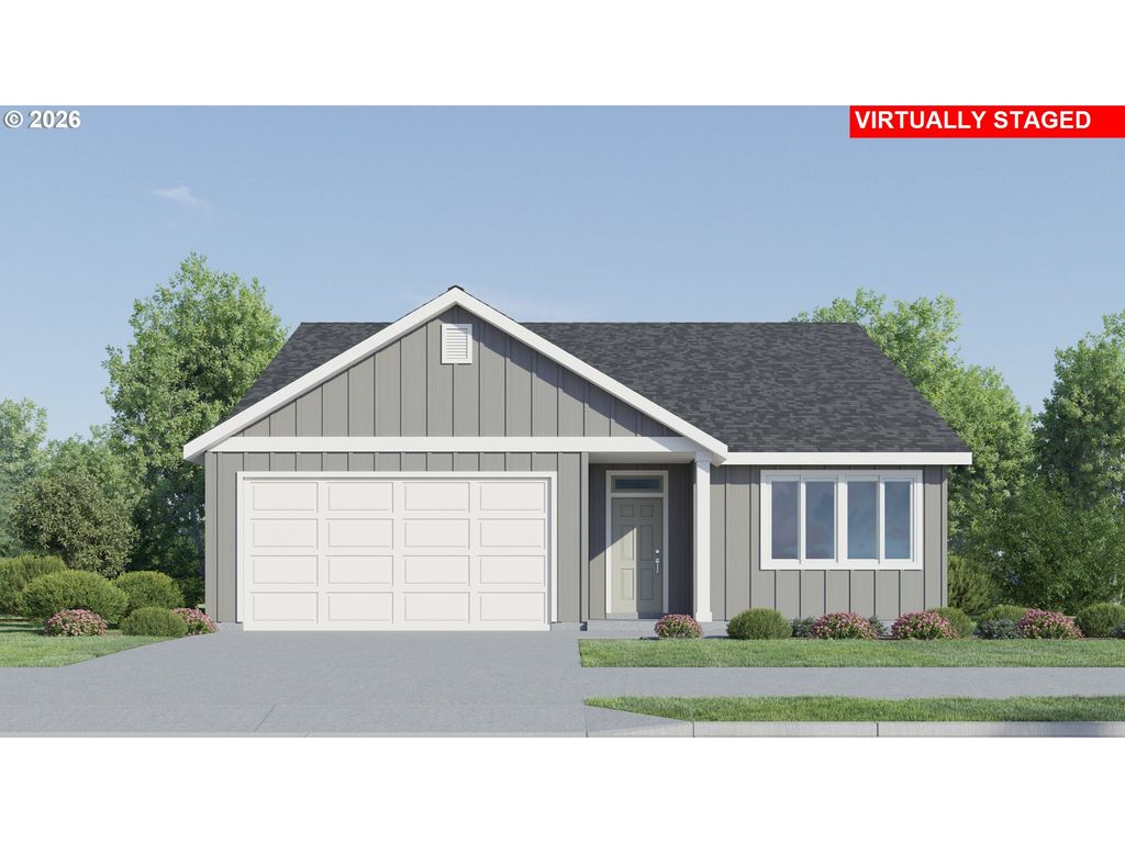 1138 Clemson St, Woodburn, OR 97071