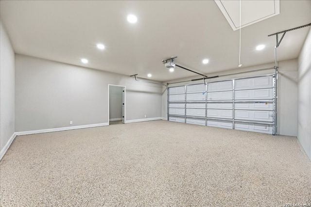 120 Timber Heights, La Vernia, TX 78121