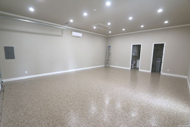 120 Timber Heights, La Vernia, TX 78121