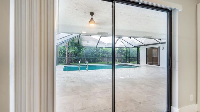 6411 NW 54th Dr, Coral Springs, FL 33067