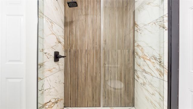 6411 NW 54th Dr, Coral Springs, FL 33067