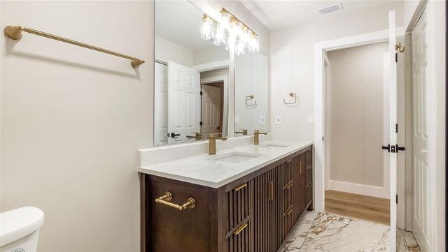 6411 NW 54th Dr, Coral Springs, FL 33067