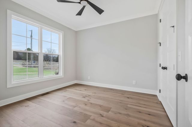 2120 Hamilton Chambers Rd, Lebanon, TN 37087