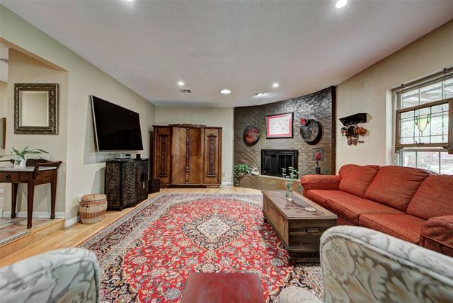 4712 NW 77th Street, Oklahoma City, OK 73132