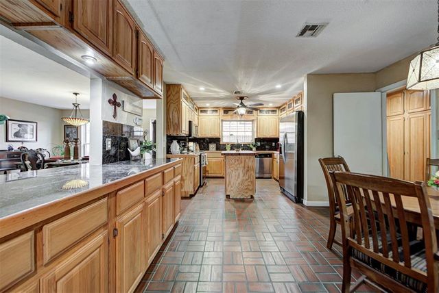 4712 NW 77th Street, Oklahoma City, OK 73132
