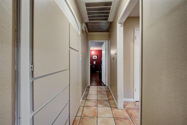 4712 NW 77th Street, Oklahoma City, OK 73132