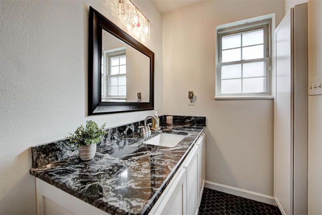 4712 NW 77th Street, Oklahoma City, OK 73132