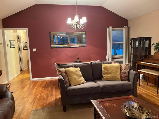 3610 Locust Avenue, Seaford, NY 11783