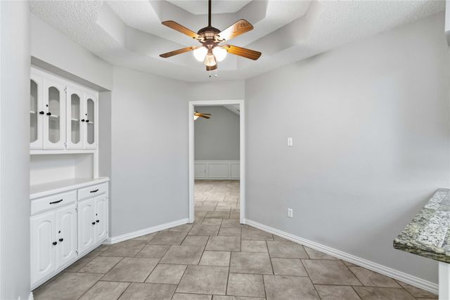 200 Sunny Crest Drive, Murphy, TX 75094