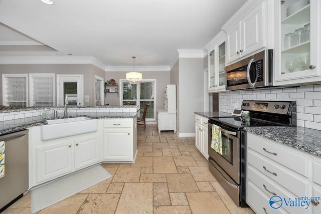 115 Spearpoint Lane, Meridianville, AL 35759