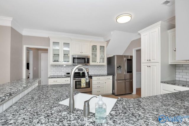 115 Spearpoint Lane, Meridianville, AL 35759