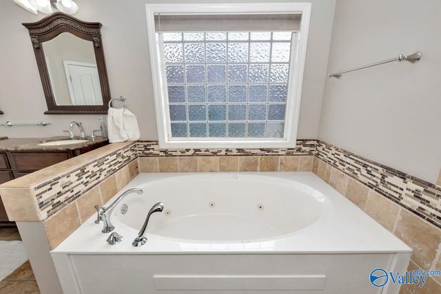 115 Spearpoint Lane, Meridianville, AL 35759