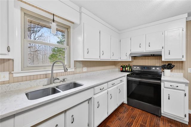 322 Lula Drive, Easley, SC 29640