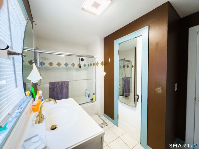 19 Golden Hill Road, Danbury, CT 06811