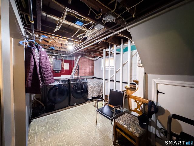 19 Golden Hill Road, Danbury, CT 06811