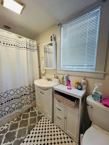 51 Calumet 1, Boston, MA 02120