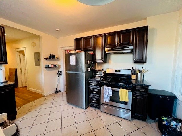 51 Calumet 1, Boston, MA 02120