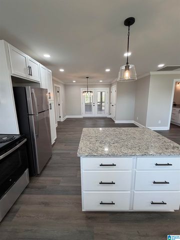 9691 COUNTY ROAD 42, Jemison, AL 35085