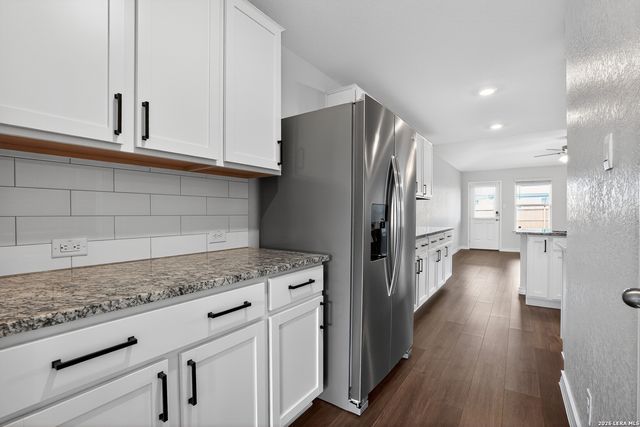 611 OVERLOOK RDG, Cibolo, TX 78108