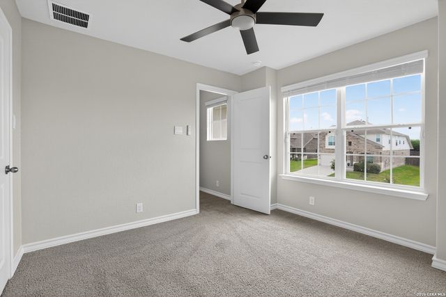 611 OVERLOOK RDG, Cibolo, TX 78108