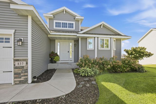 837 10th Street, Clearwater, MN 55320