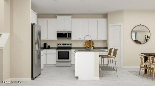 566 AVALON WOODS Lane, Jacksonville, FL 32218