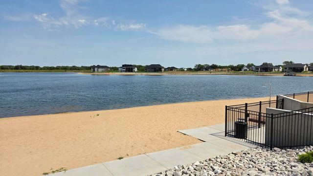 4909 N Emerald Ct, Maize, KS 67101