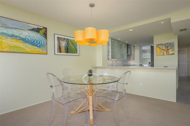 5780 MIDNIGHT PASS ROAD 210, Sarasota, FL 34242
