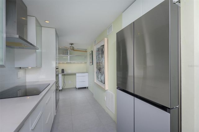 5780 MIDNIGHT PASS ROAD 210, Sarasota, FL 34242
