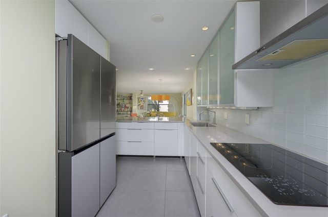 5780 MIDNIGHT PASS ROAD 210, Sarasota, FL 34242