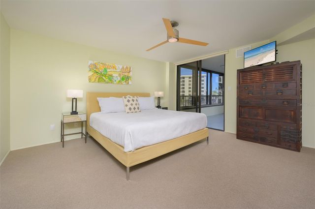 5780 MIDNIGHT PASS ROAD 210, Sarasota, FL 34242