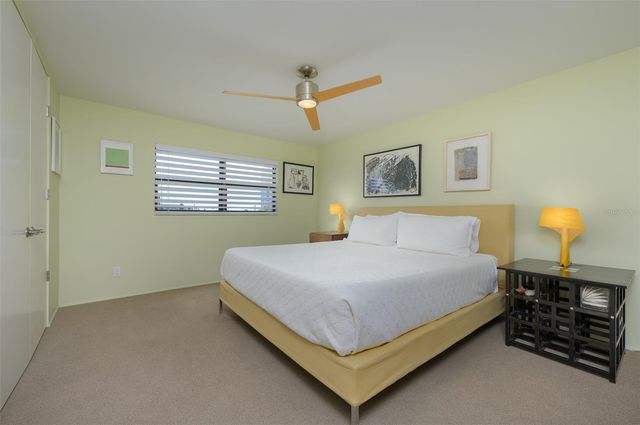 5780 MIDNIGHT PASS ROAD 210, Sarasota, FL 34242