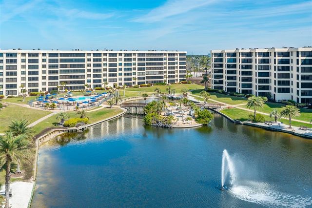 5780 MIDNIGHT PASS ROAD 210, Sarasota, FL 34242