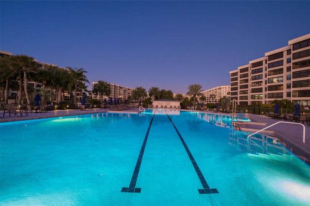 5780 MIDNIGHT PASS ROAD 210, Sarasota, FL 34242