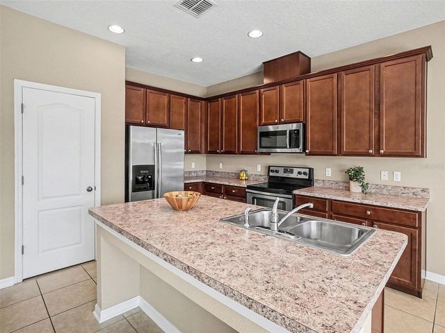 2752 RIVER LANDING, Sanford, FL 32771
