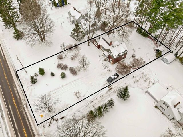 657 Crystal Avenue, Crystal Lake Twp, MI 49635