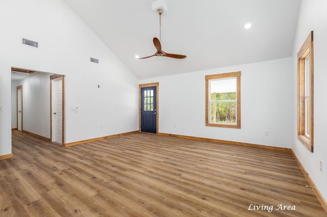 1000 Holubec, Diboll, TX 75941