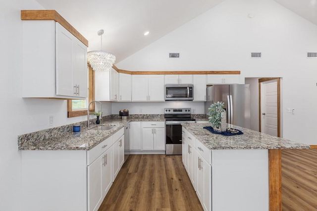 1000 Holubec, Diboll, TX 75941