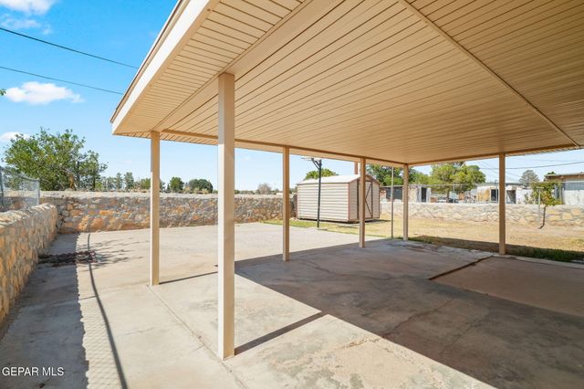 537 Gilmore Way, El Paso, TX 79907