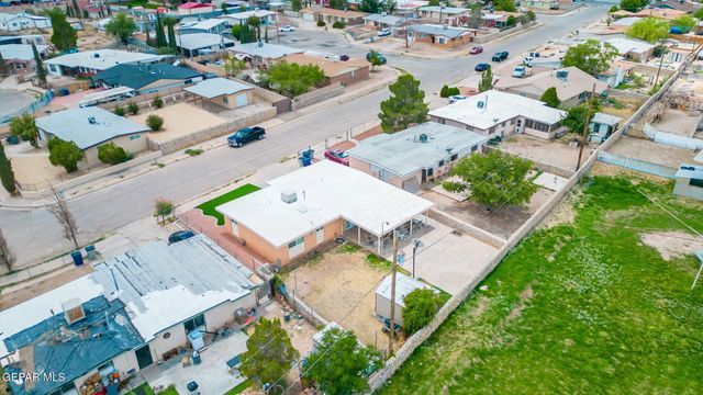 537 Gilmore Way, El Paso, TX 79907