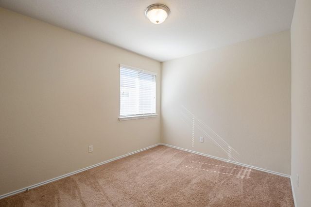 129 Plata LN, Jarrell, TX 76537