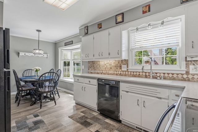 2920 Whitegate Drive, Fort Wayne, IN 46805