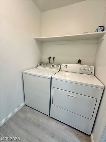 4225 Stewart Avenue 4, Las Vegas, NV 89110